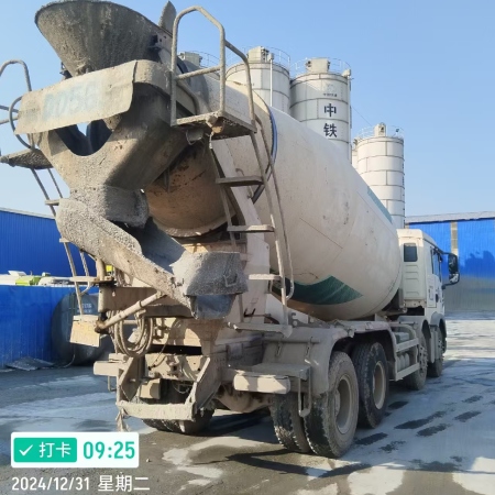 徐工G4806E搅拌车