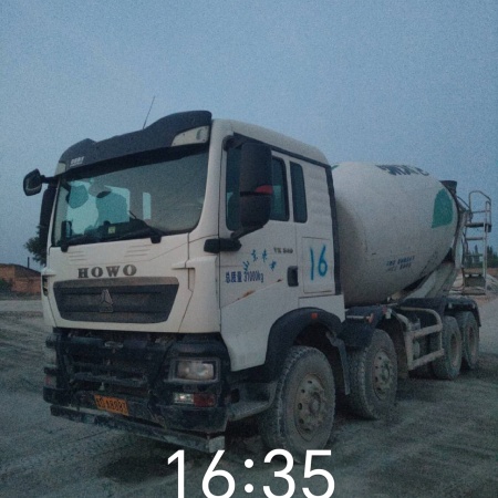 徐工G4806E搅拌车