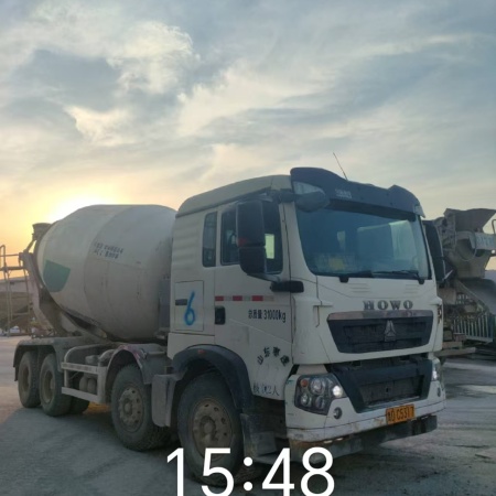 徐工G4806E搅拌车