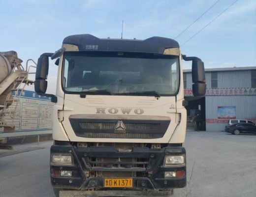 徐工G4806E搅拌车