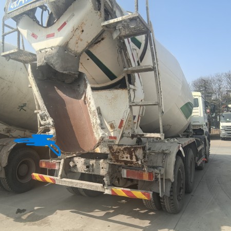 徐工G4806E搅拌车