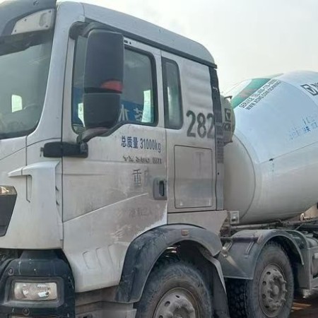 徐工G4806E搅拌车