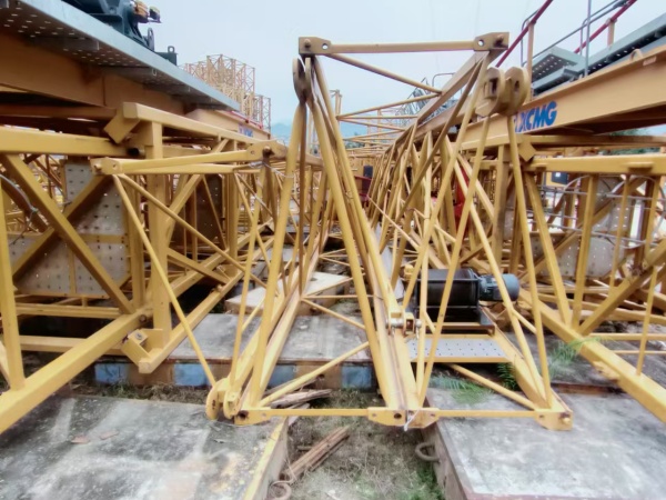 徐工XGT6010-6S1塔式起重機(jī)