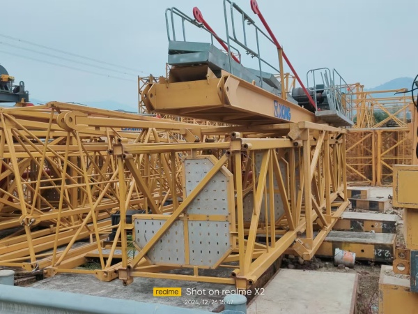 徐工XGT6010-6S1塔式起重機(jī)