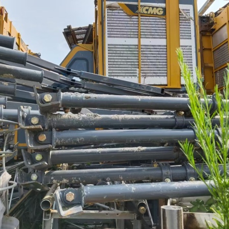 徐工SC200/200FS1塔式起重机