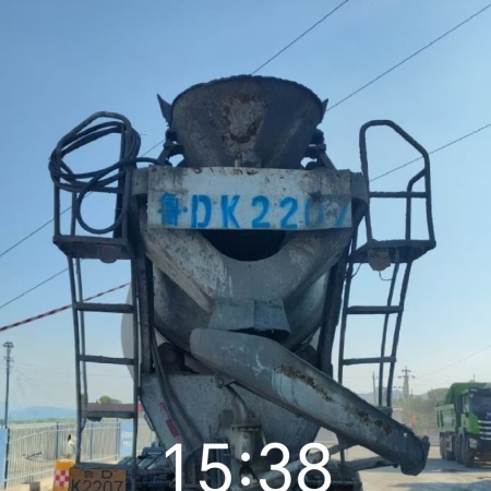 徐工G4806E搅拌车