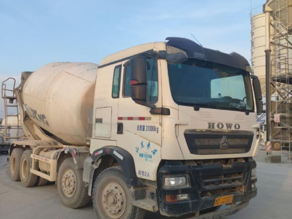 徐工G4806E攪拌車