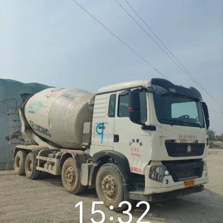 徐工G4806E搅拌车