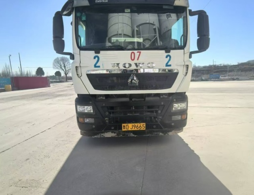 徐工G4806E搅拌车