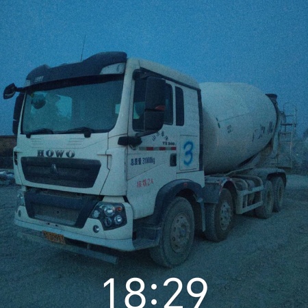 徐工G4806E搅拌车