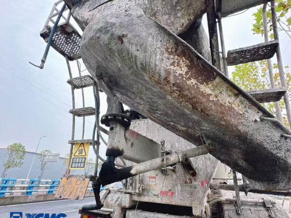 徐工G4806D攪拌車