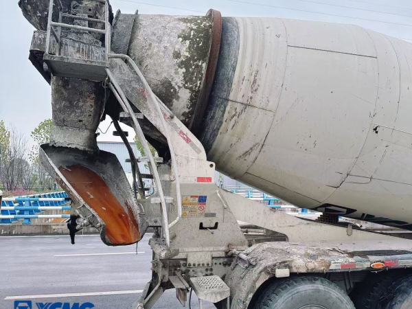 徐工G4806D攪拌車