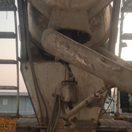 徐工G4806D搅拌车