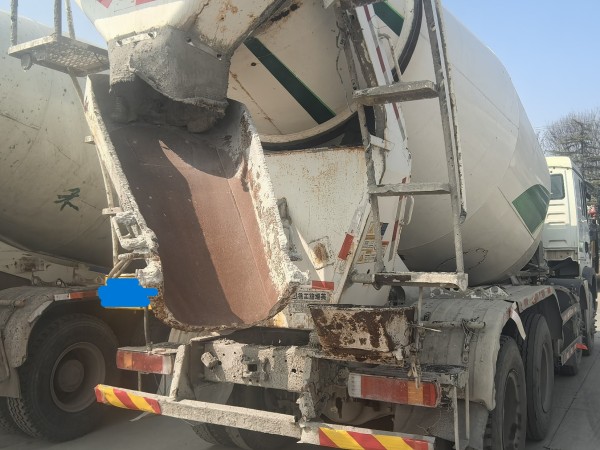 徐工G4805E攪拌車