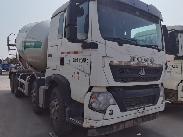 徐工G4805E攪拌車