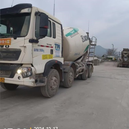 徐工G4805E搅拌车