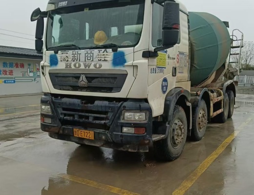 徐工G4806E搅拌车