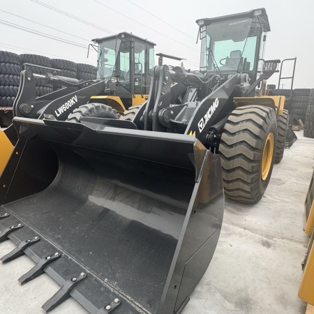 徐工LW500HV轮式装载机