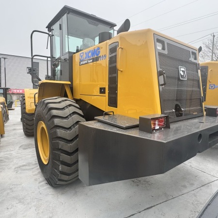 徐工LW500HV轮式装载机