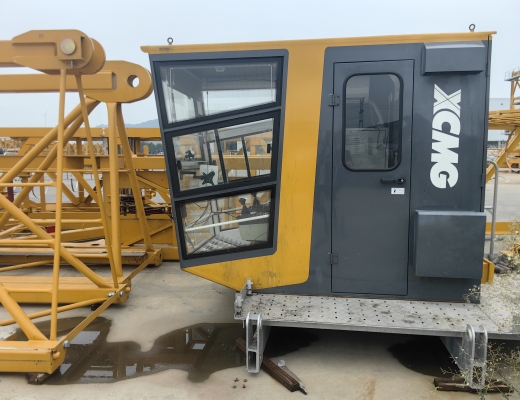 徐工XGT7026-12S1塔式起重机