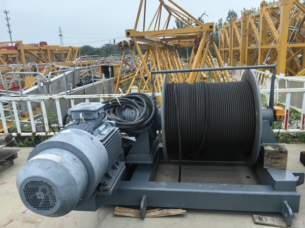 徐工XGT7026-12S1塔式起重機(jī)