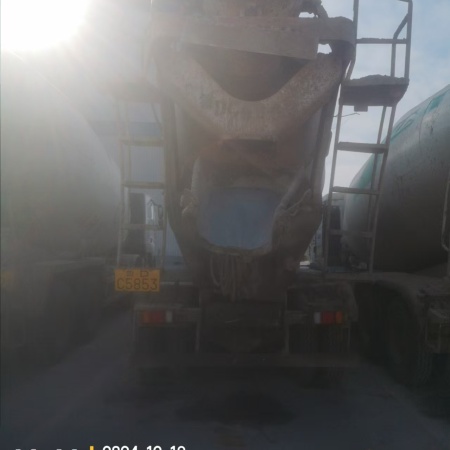 徐工G4806E搅拌车