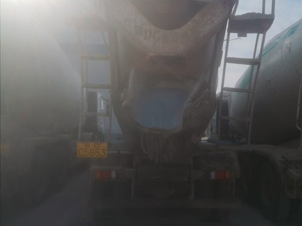 徐工G4806E攪拌車