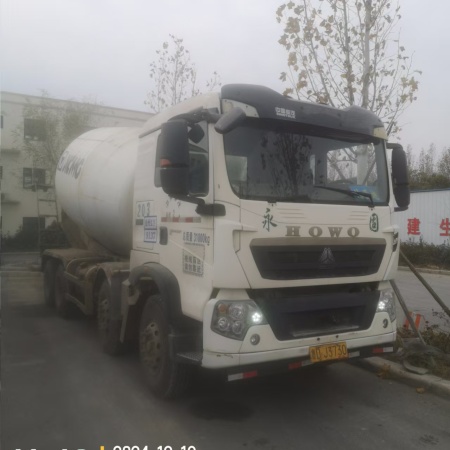 徐工G4806E搅拌车