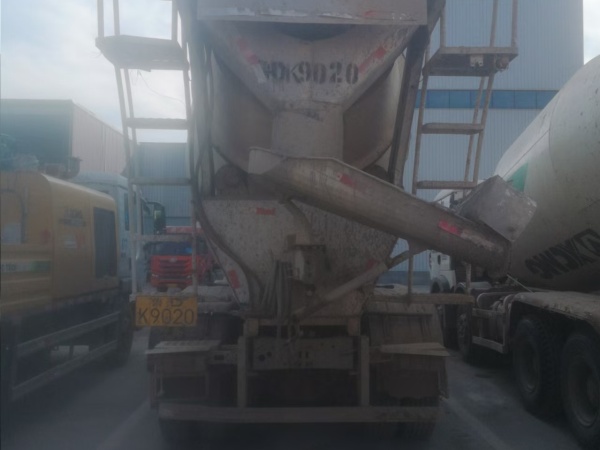 徐工G4806E攪拌車