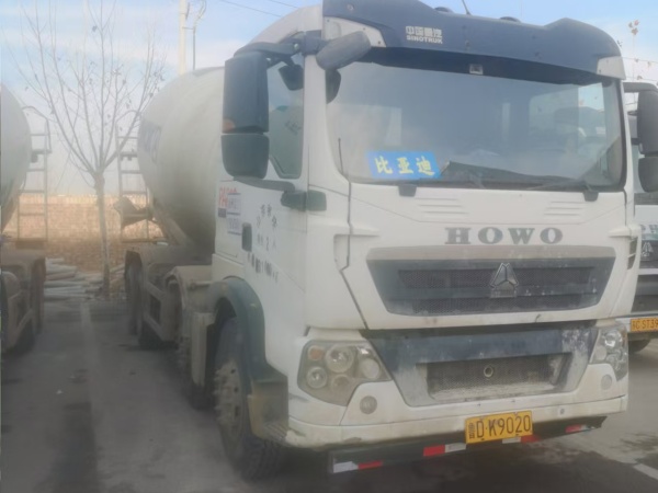 徐工G4806E攪拌車