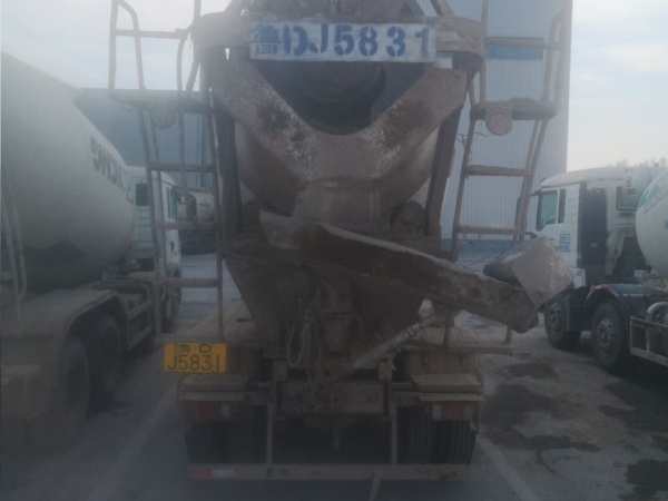 徐工G4806E攪拌車