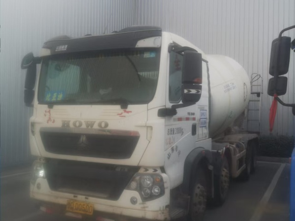 徐工G4806E攪拌車