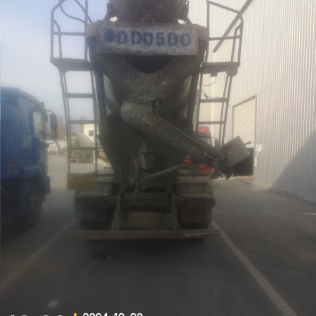 徐工G4806E搅拌车