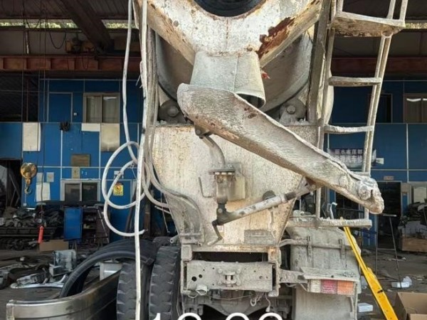 徐工G4806D攪拌車