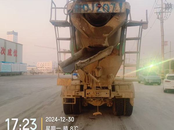 徐工G4140V攪拌車