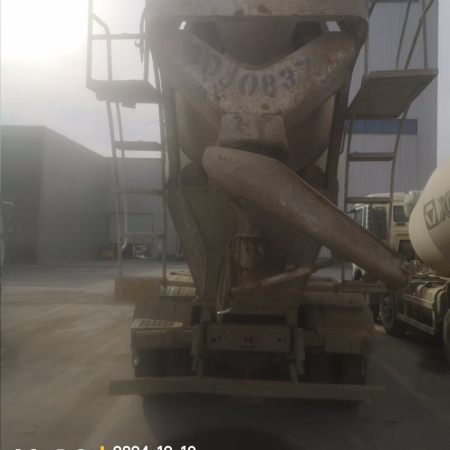 徐工G4140V搅拌车