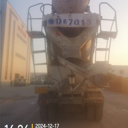 徐工G4140V搅拌车