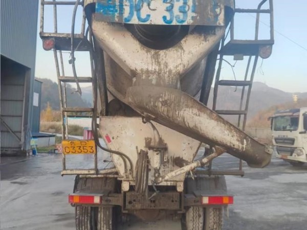 徐工G4140V攪拌車