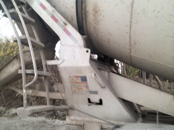 徐工G4804D攪拌車