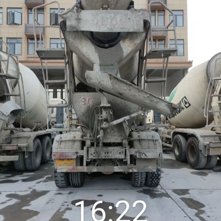 徐工G4804D搅拌车