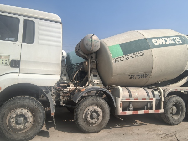 徐工G4804D攪拌車