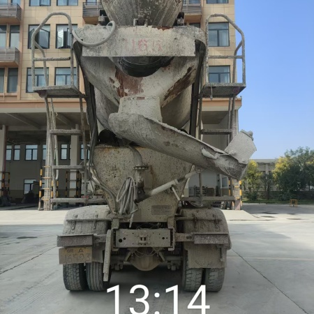 徐工G4804D搅拌车