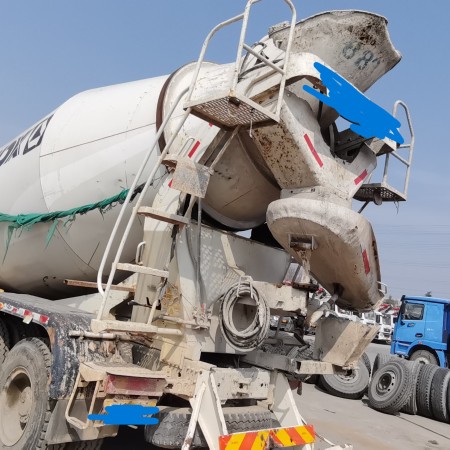 徐工G4804D搅拌车