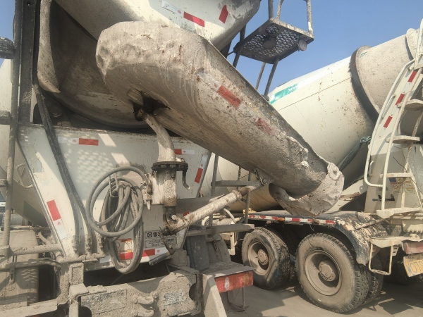 徐工G4805D攪拌車