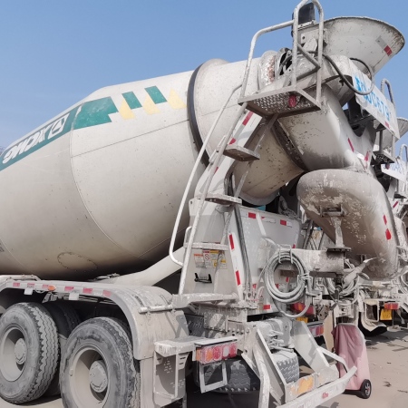 徐工G4804B搅拌车