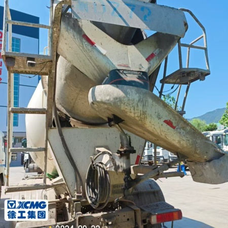 徐工G4804B搅拌车