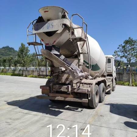 徐工G4804B搅拌车