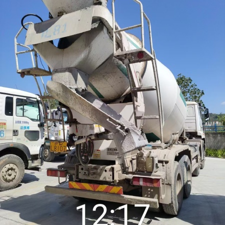 徐工G4804B搅拌车