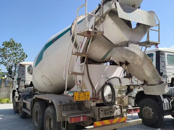 徐工G4804B攪拌車