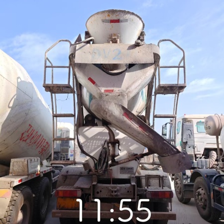 徐工G4804B搅拌车